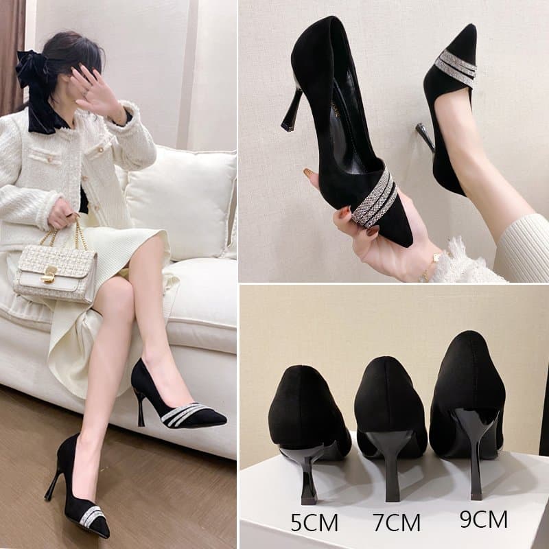 ヒール きらめき輝くポインテッドパンプス