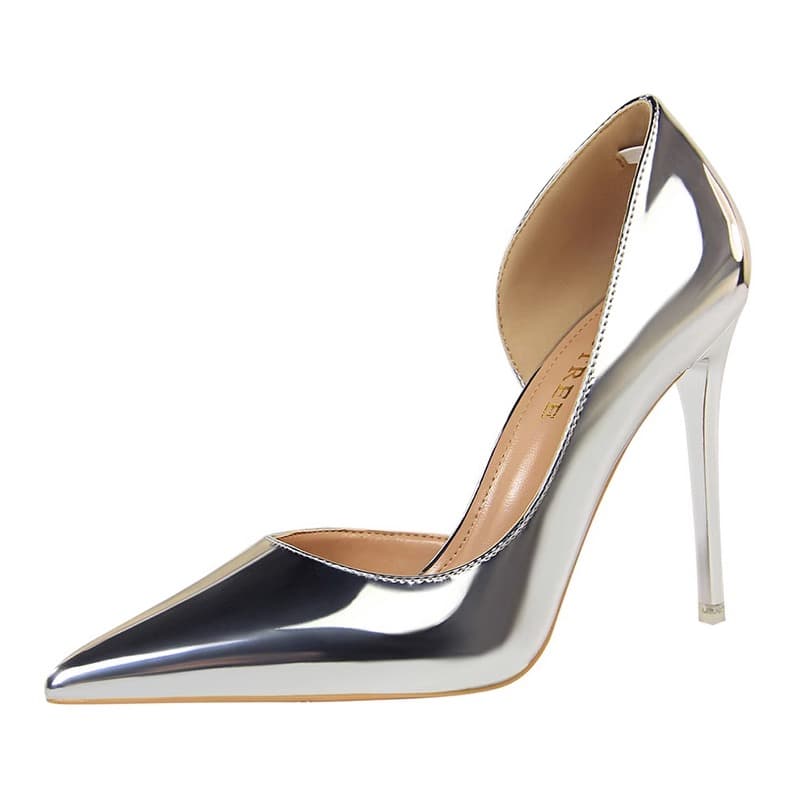 煌めきハイヒールパンプス