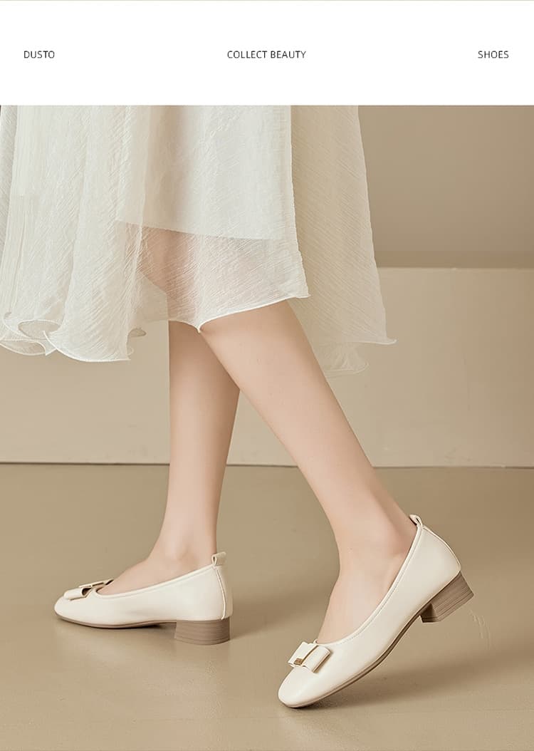リボン付き丸頭パンプス 低ヒール